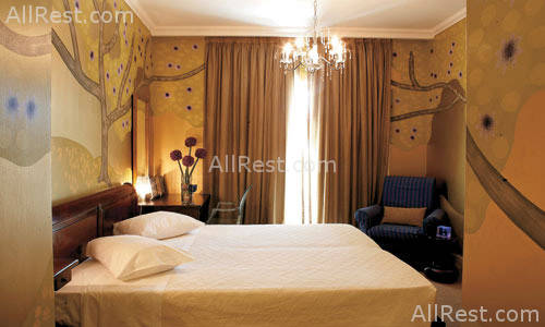 Baby Grand Hotel 13
